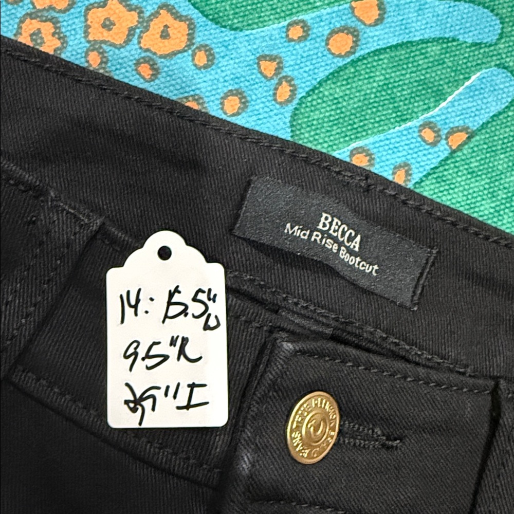 NWT True Religion Becca Studs Bootcut Jeans 27 - Picture 4 of 7